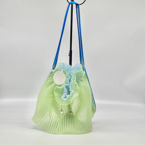 NWT NADIA WIRE GREEN BLUE FRILL BAG TRANSPARENT CINCH MESH...